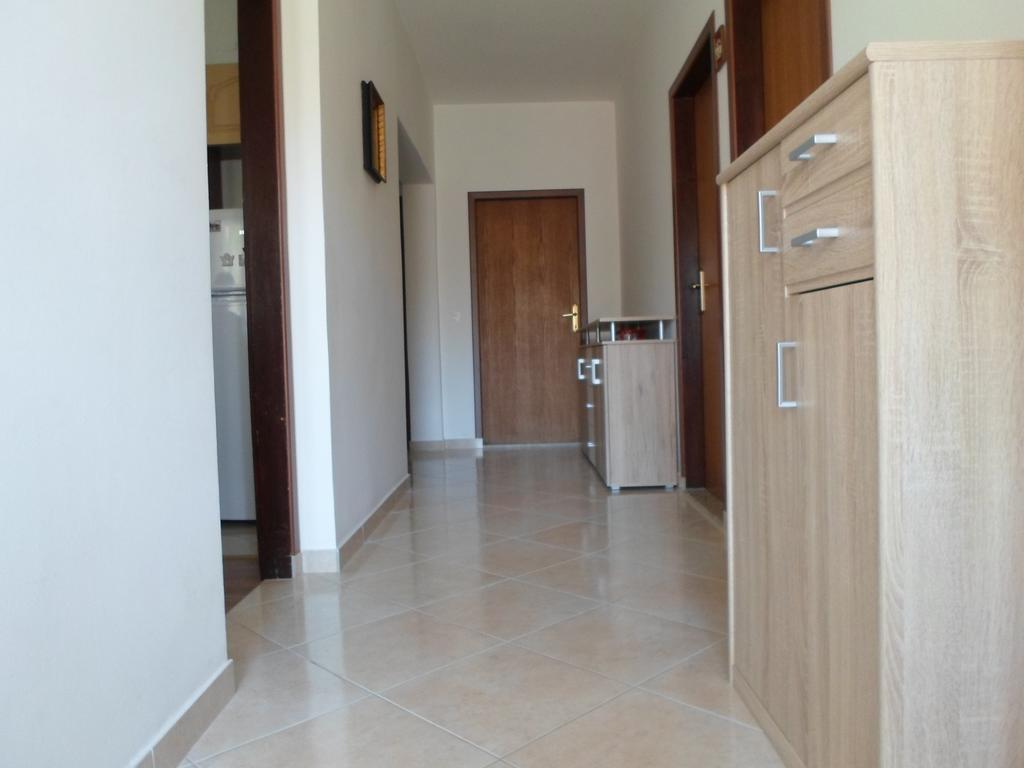 Apartments Nana Biograd Na Moru Exterior photo